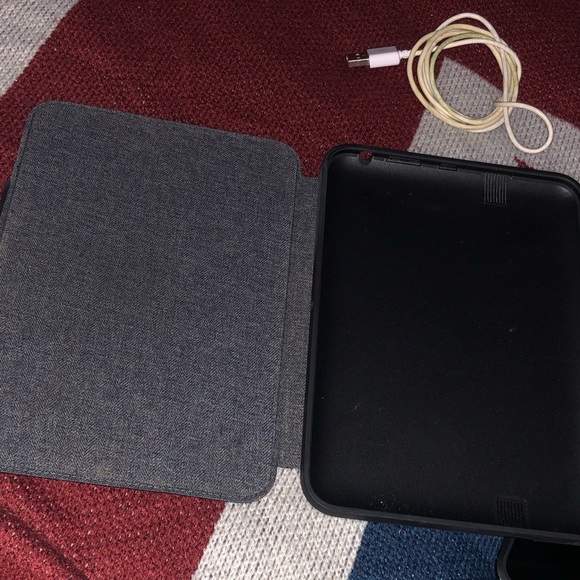 Amazon Kindle - Picture 5 of 6